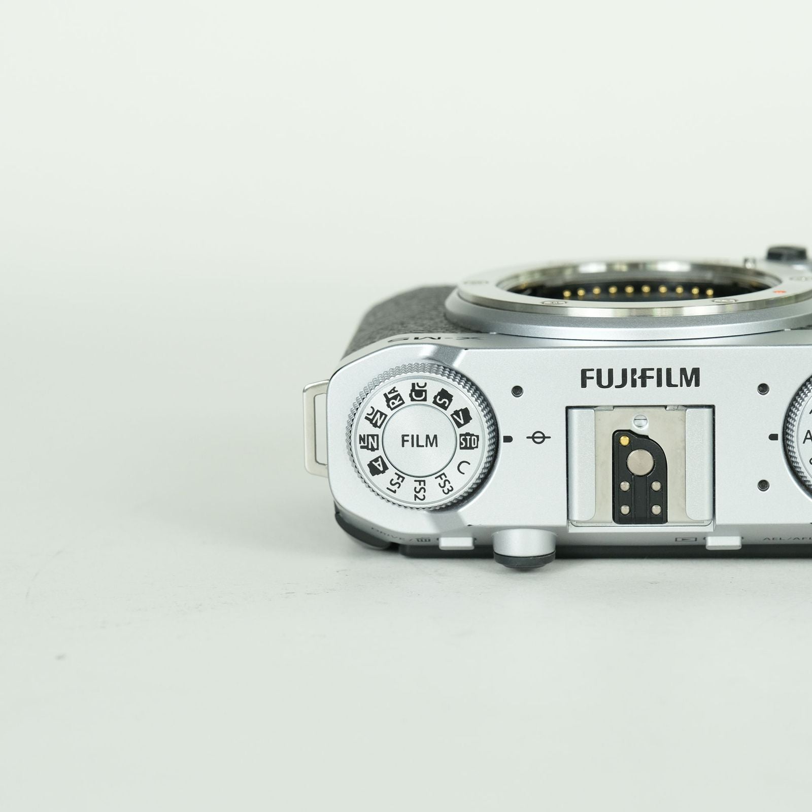 Fujifilm Mirrorless Interchangeable Lips 3,800 X-M5 X