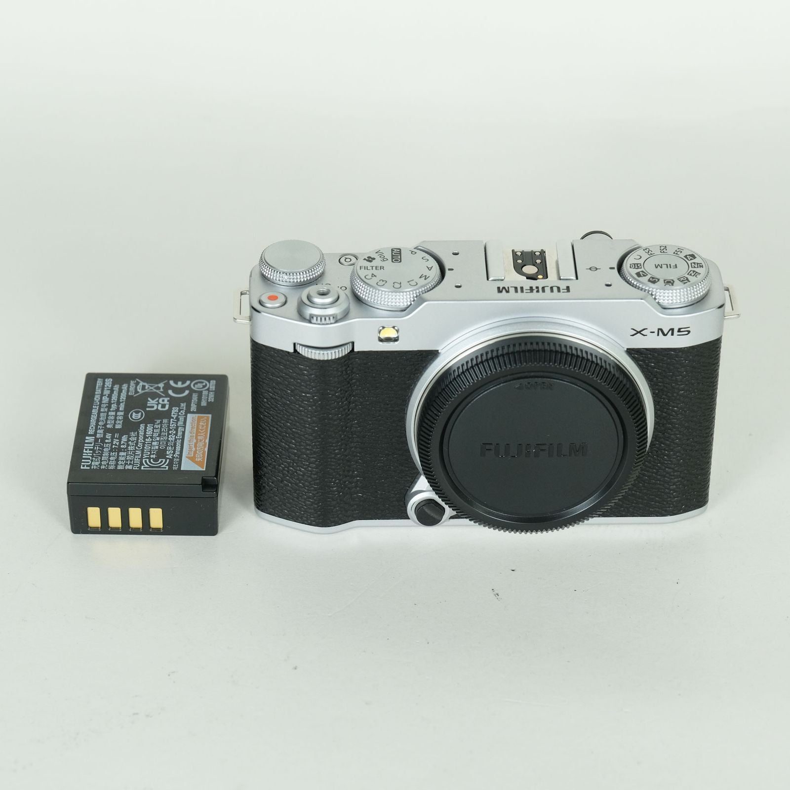 Fujifilm Mirrorless Interchangeable Lips 3,800 X-M5 X
