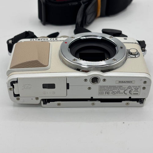 Sony Mirrorless Interchangeable Lips E-Pl7