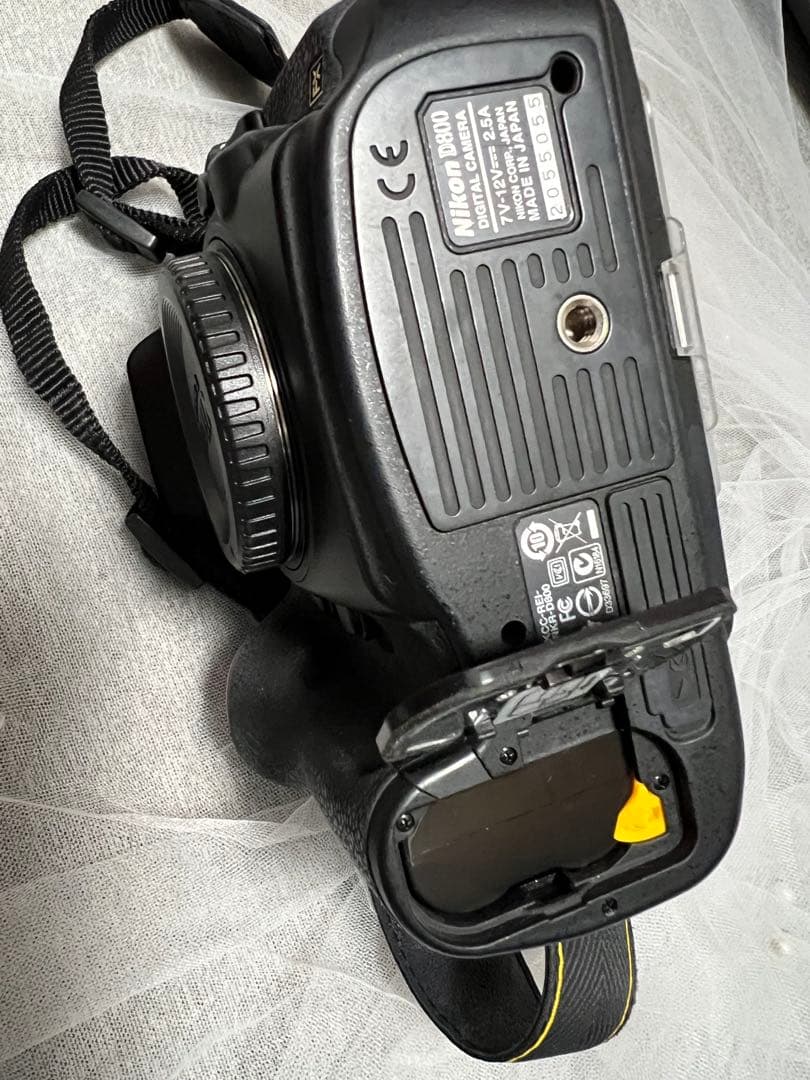 Nikon Digital Slrs D800 Af Nikkor F1.8
