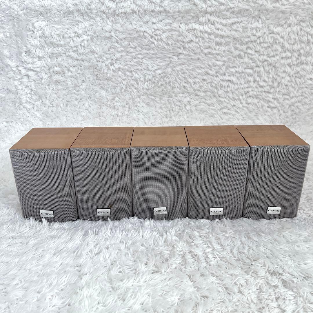 Onkyo Surround Speakers, Rear Soundbars 5.1Ch Dht-M1A