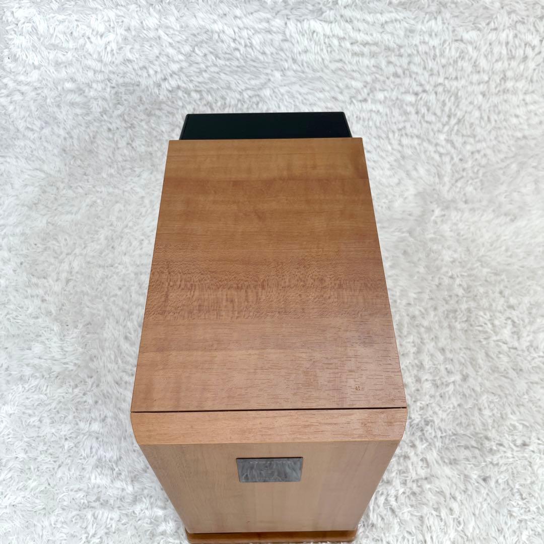 Onkyo Surround Speakers, Rear Soundbars 5.1Ch Dht-M1A