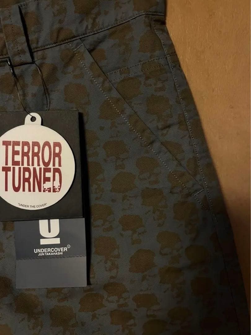 Undercover Shorts Bermuda Size 1