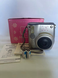Fujifilm Instant Cameras Hellokitty Lnstax Mini 10