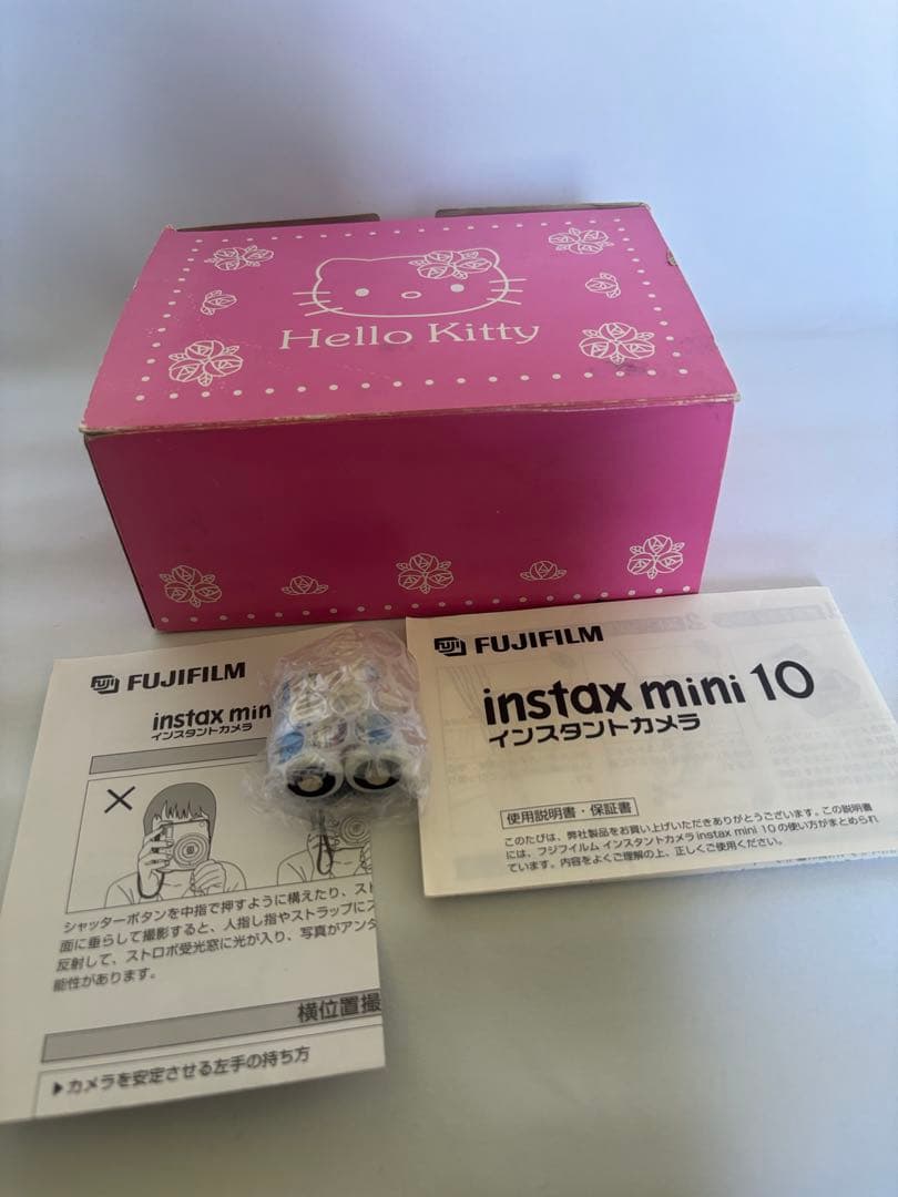 Fujifilm Instant Cameras Hellokitty Lnstax Mini 10