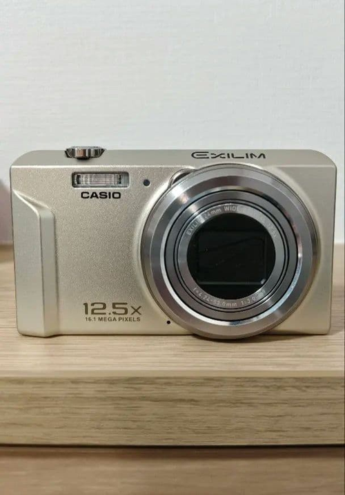 Casio Compact Digital Camera Exilim Ex-Zs150