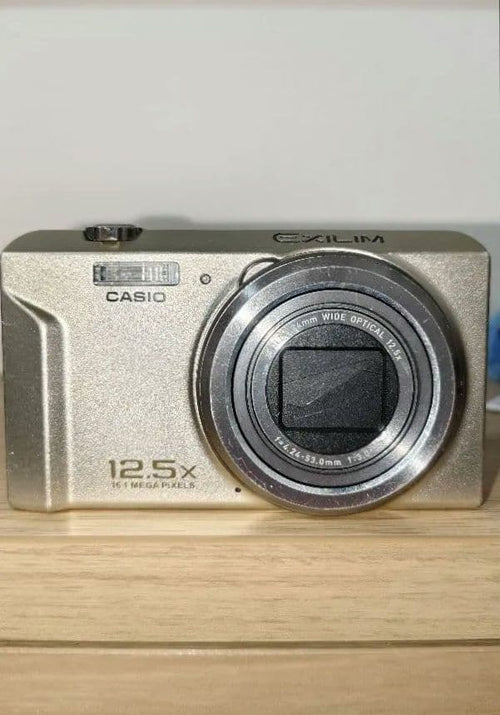 Casio Compact Digital Camera Exilim Ex-Zs150