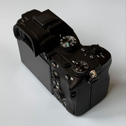 Mirrorless Interchangeable Lens Cameras Sony 7 Iii Ilce-7M3