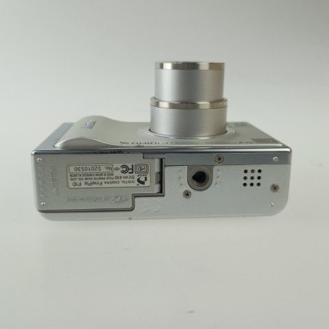 Fujifilm Compact Digital Camera Finepix F10 Silver