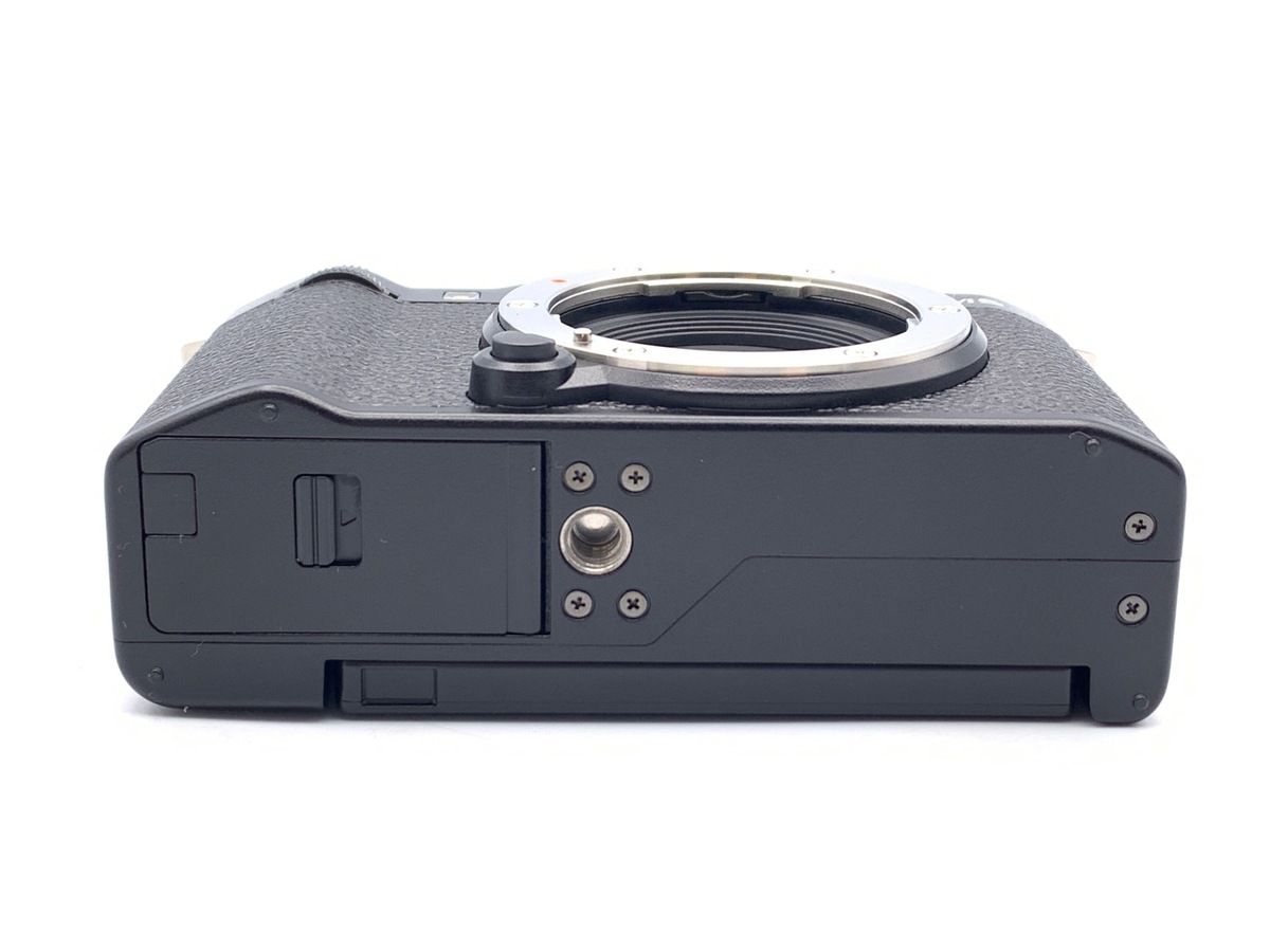 Mirrorless Interchangeable Lips X-M5