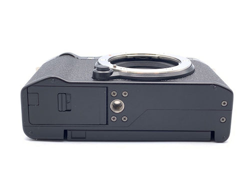 Mirrorless Interchangeable Lips X-M5