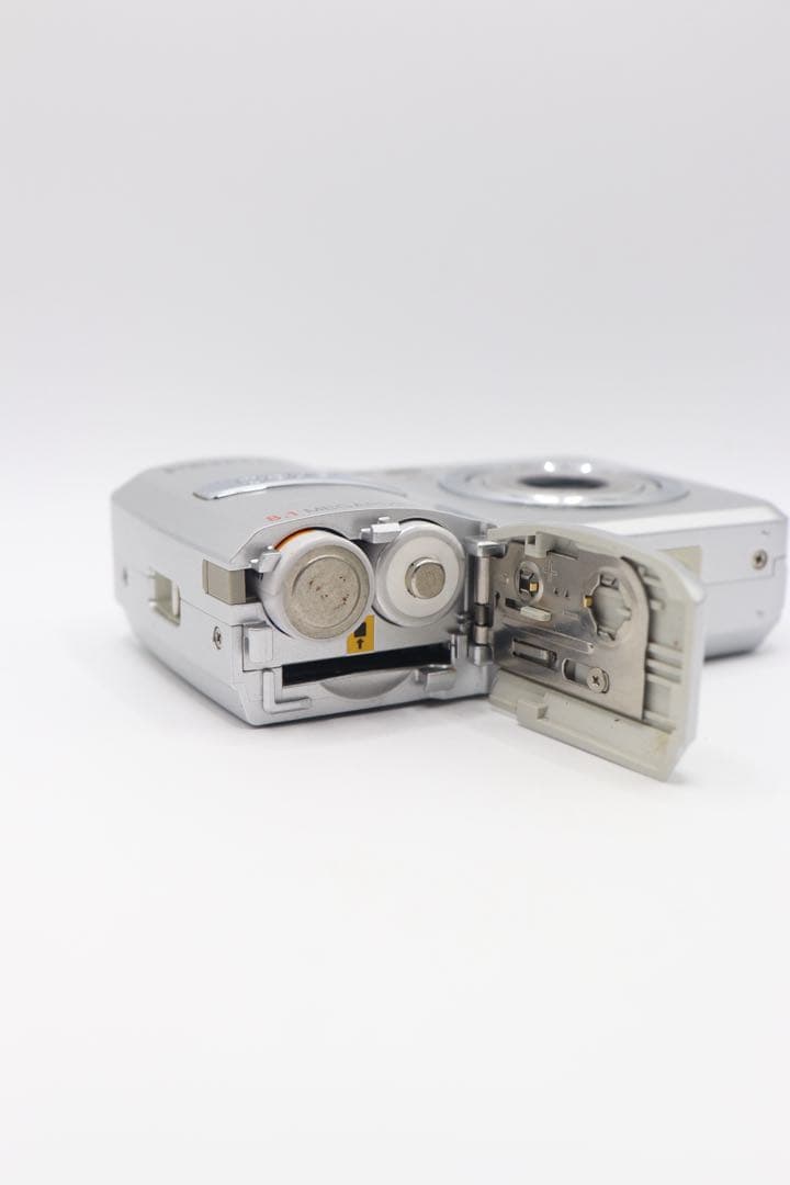 Pentax Compact Digital Camera Optio E40 3