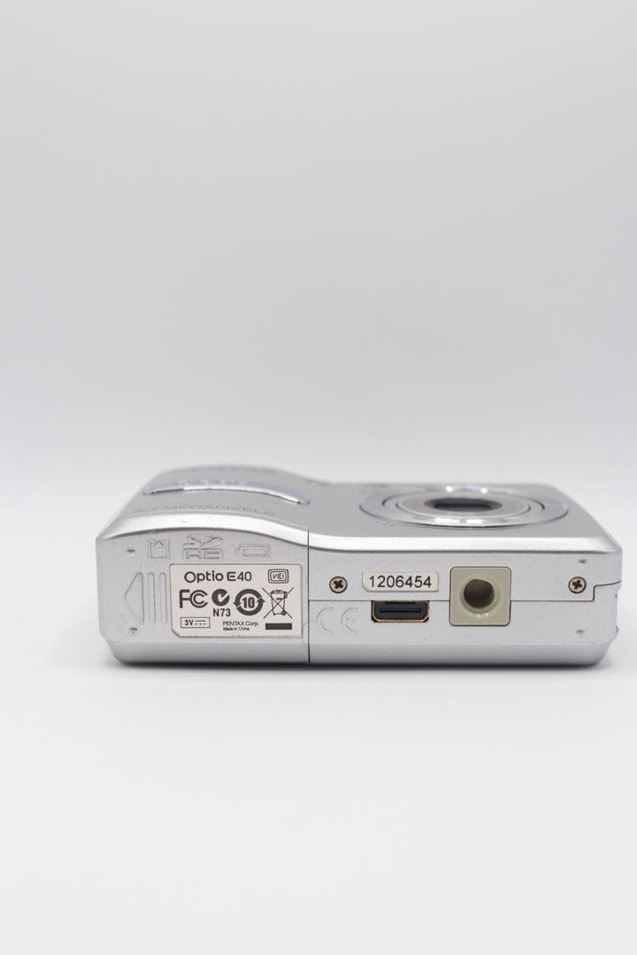 Pentax Compact Digital Camera Optio E40 3