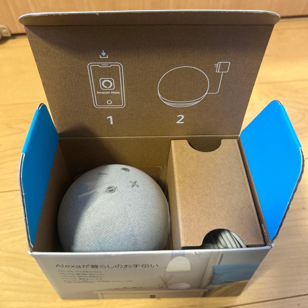 Smart Speaker Echo Dot With Clock