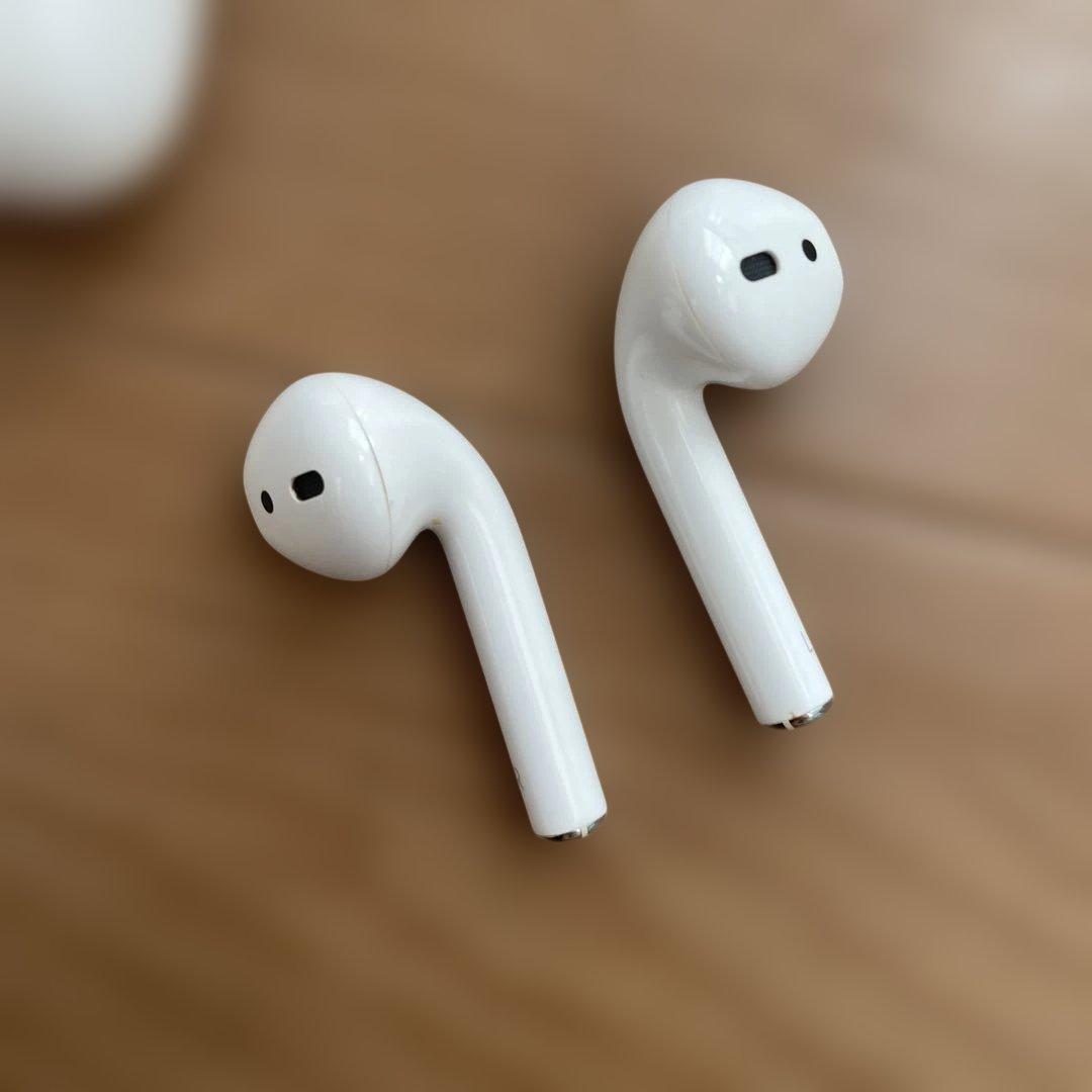 Apple Airpods A2032 2