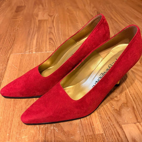 Yves Saint Laurent High Heel Pumps