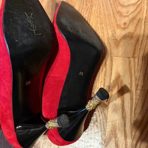 Yves Saint Laurent High Heel Pumps