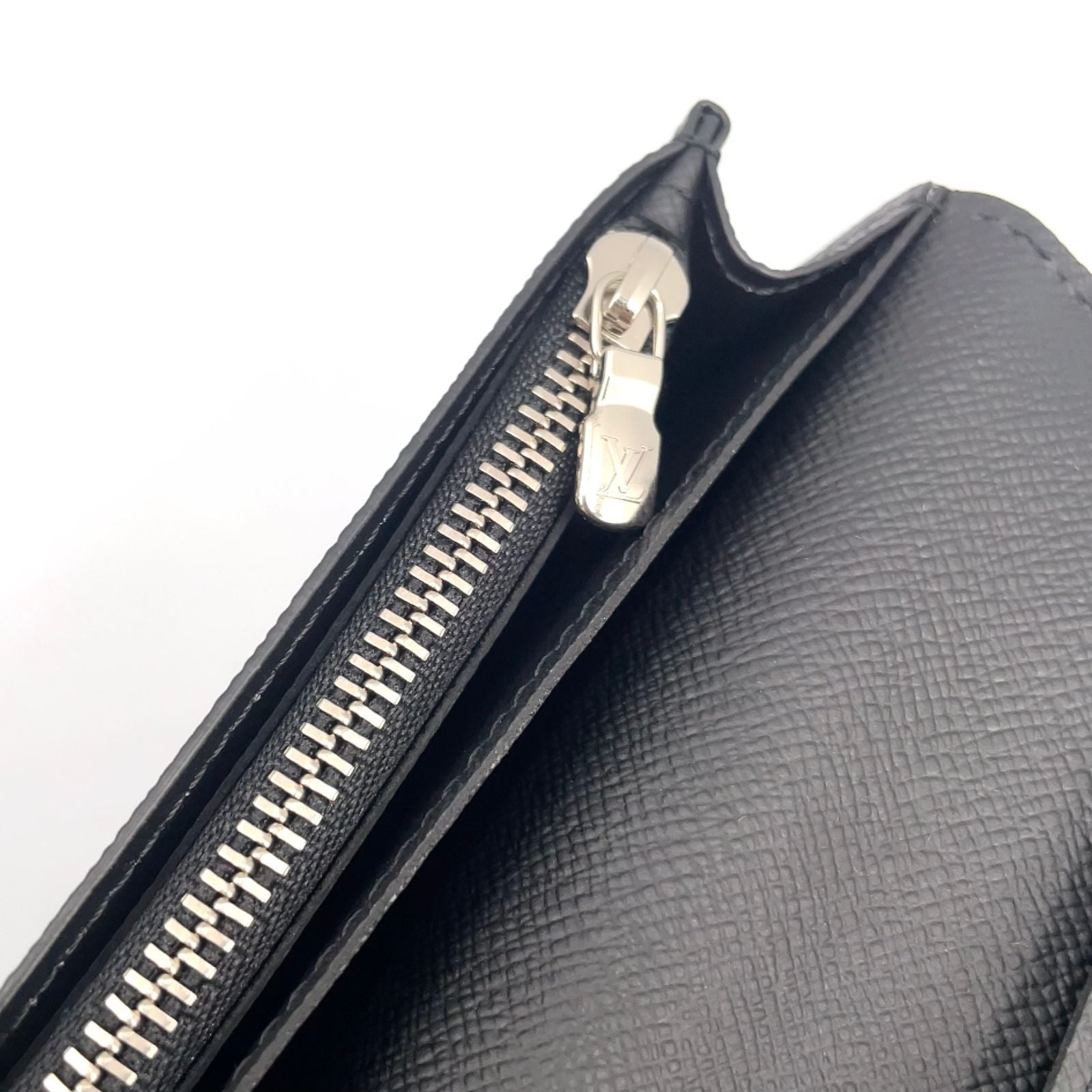 Louis Vuitton Long Wallet M60622