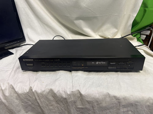 Others Pioneer 1987 F-505 Fm/Am Digital Synthesizer Tuner