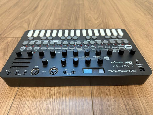 Modular Synthesizers Sonicware Liven 8Bit Warps 8