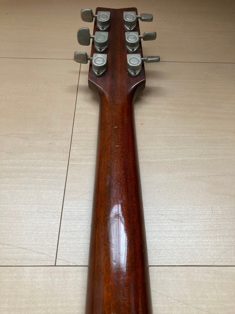 Yamaha Acoustic Guitar Fg-200