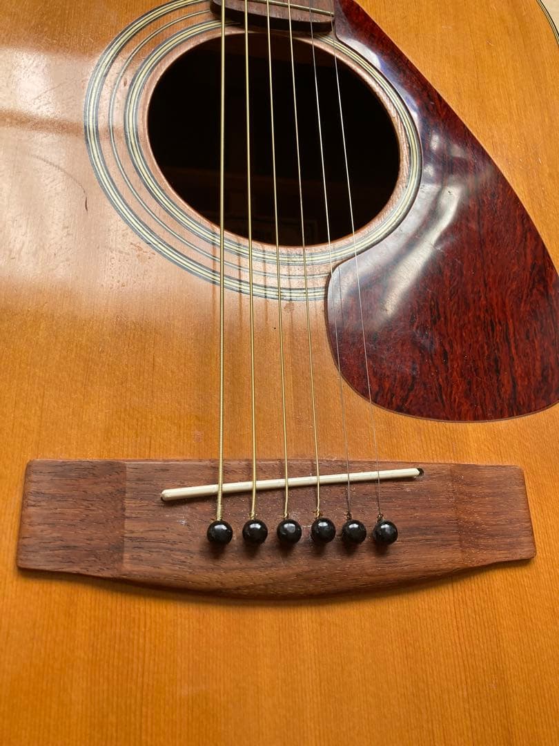 Yamaha Acoustic Guitar Fg-200