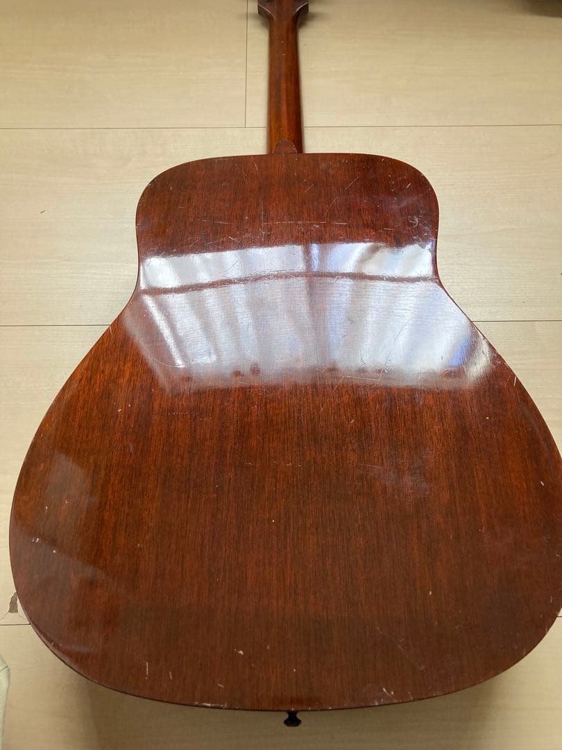 Yamaha Acoustic Guitar Fg-200