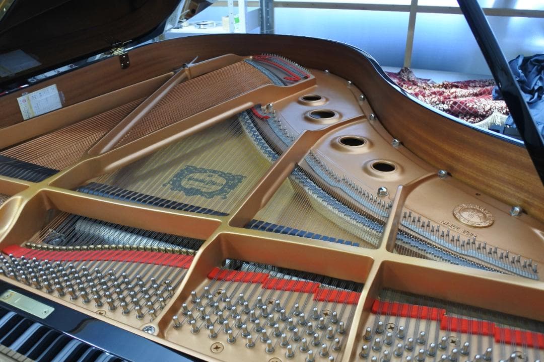 Yamaha Grand Pianos C2L