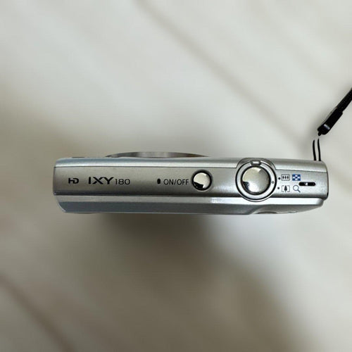 Compact Digital Cameras Canon Ixy 180
