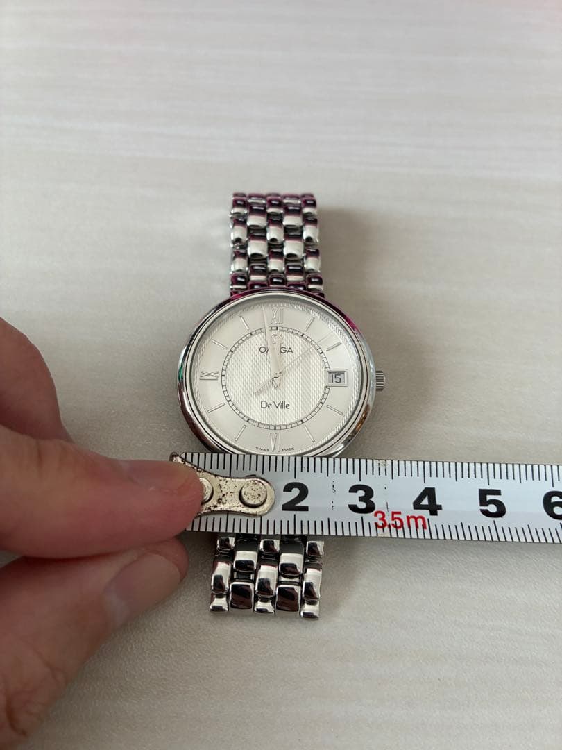Omega Quartz Watches