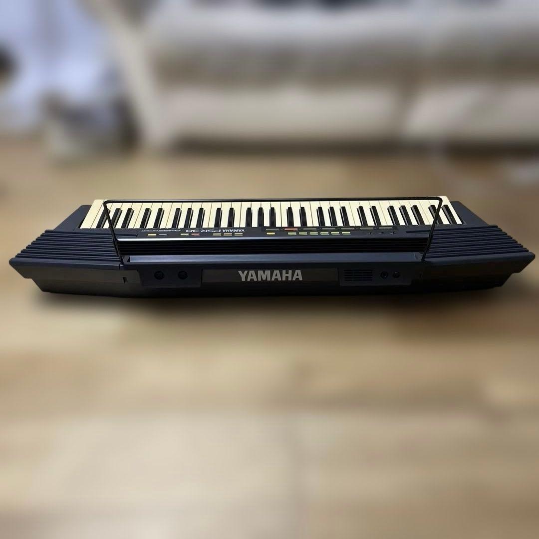 Yamaha Keyboard Electronic Piano Psr-38