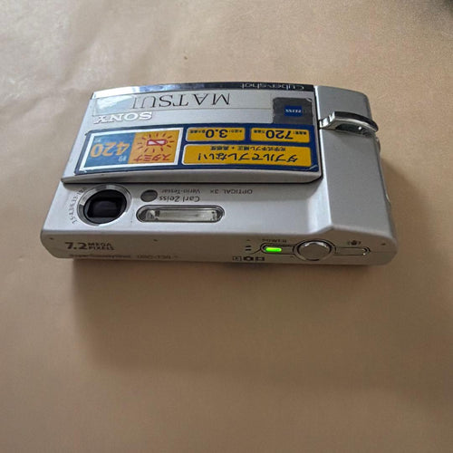 Sony Compact Digital Camera Cyber-Shot Dsc-T30