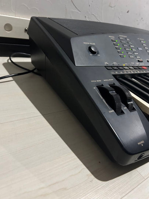 Yamaha Keyboard Electronic Piano Psr-4000