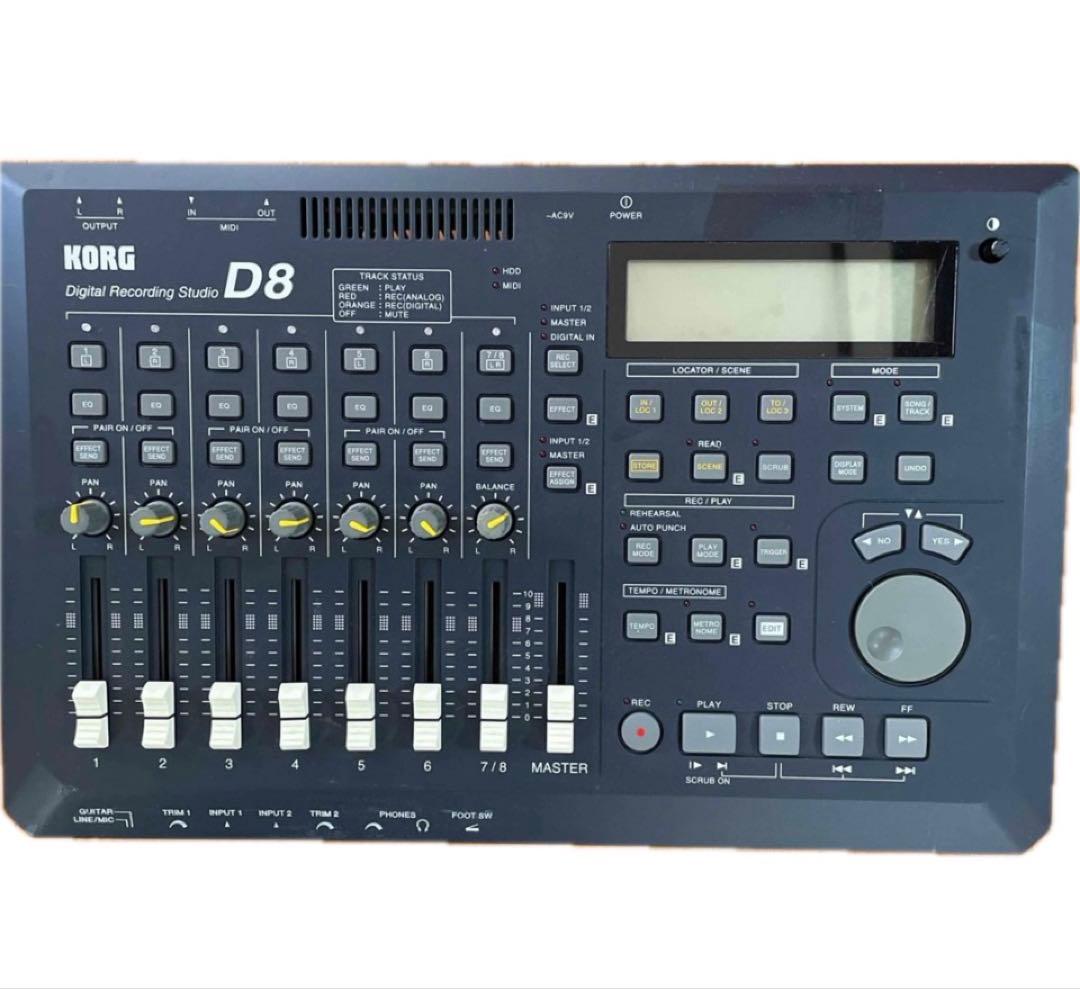 Multi -Track Recorder Korg D8