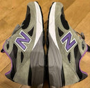 New Balance Sneakers 990V3