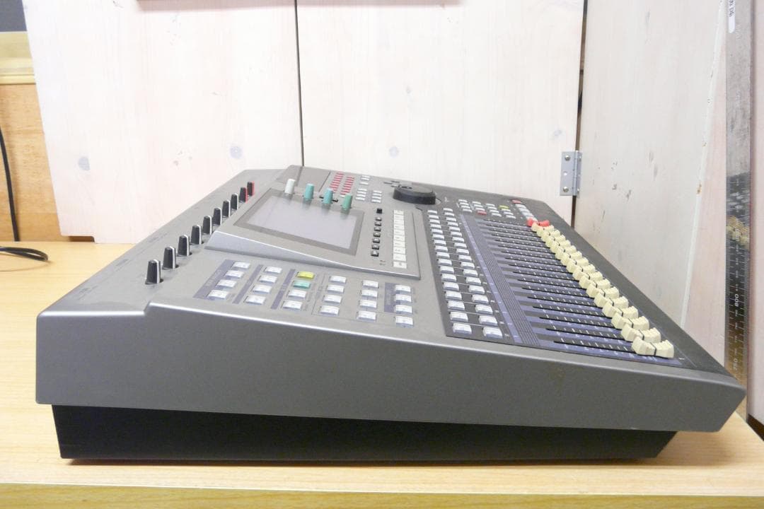 Yamaha Multi -Track Recorder Aw4416