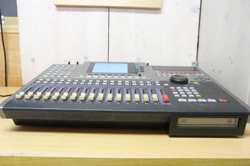 Yamaha Multi -Track Recorder Aw4416