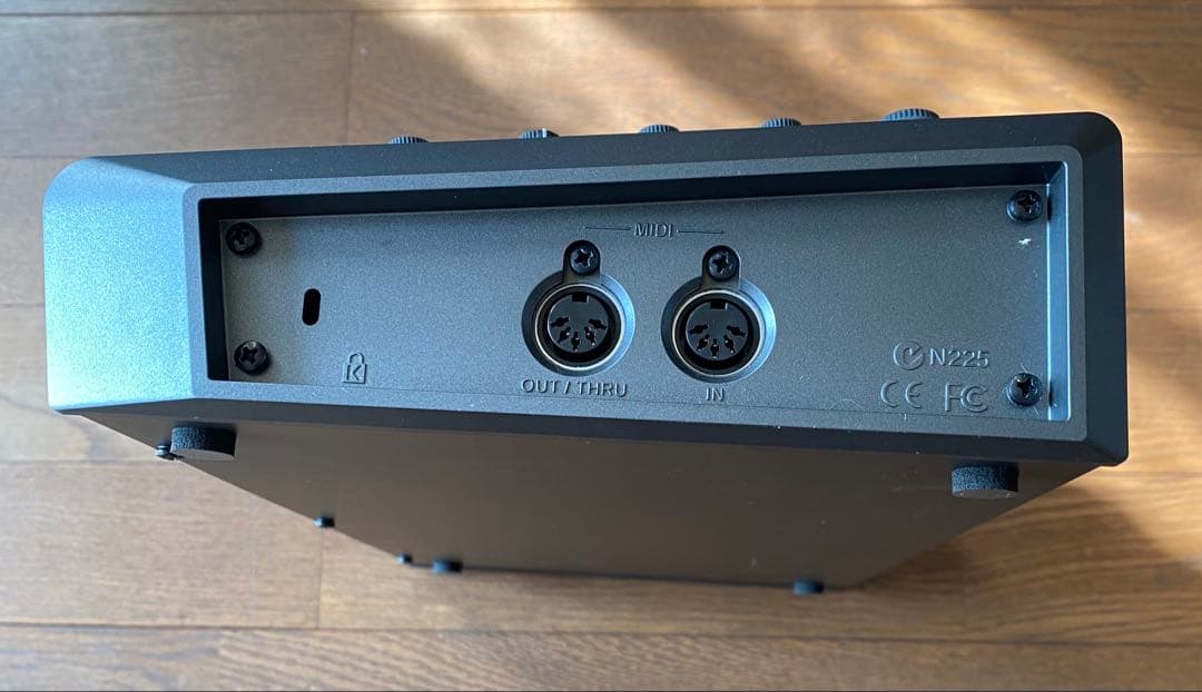 Other Roland Vr-5Ex
