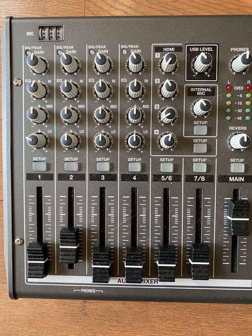 Other Roland Vr-5Ex