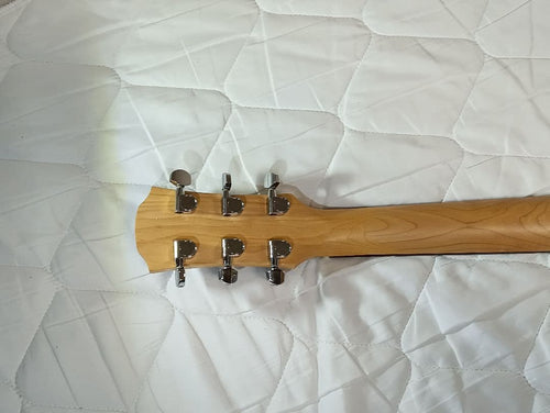 Acoustic Guitars Apxt-1 A