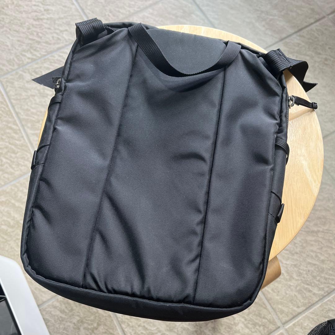 Arc'Teryx Shoulder Bags