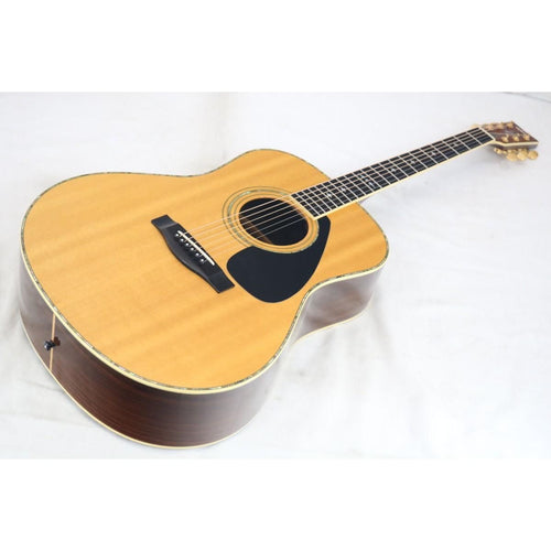 Yamaha Acoustic Guitar