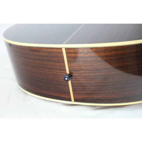 Yamaha Acoustic Guitar