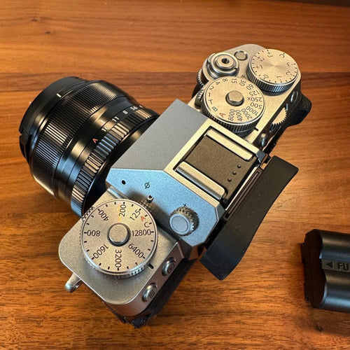 Fujifilm Mirrorless Interchangeable Lips X-T5 Xf35Mmf1.4 R