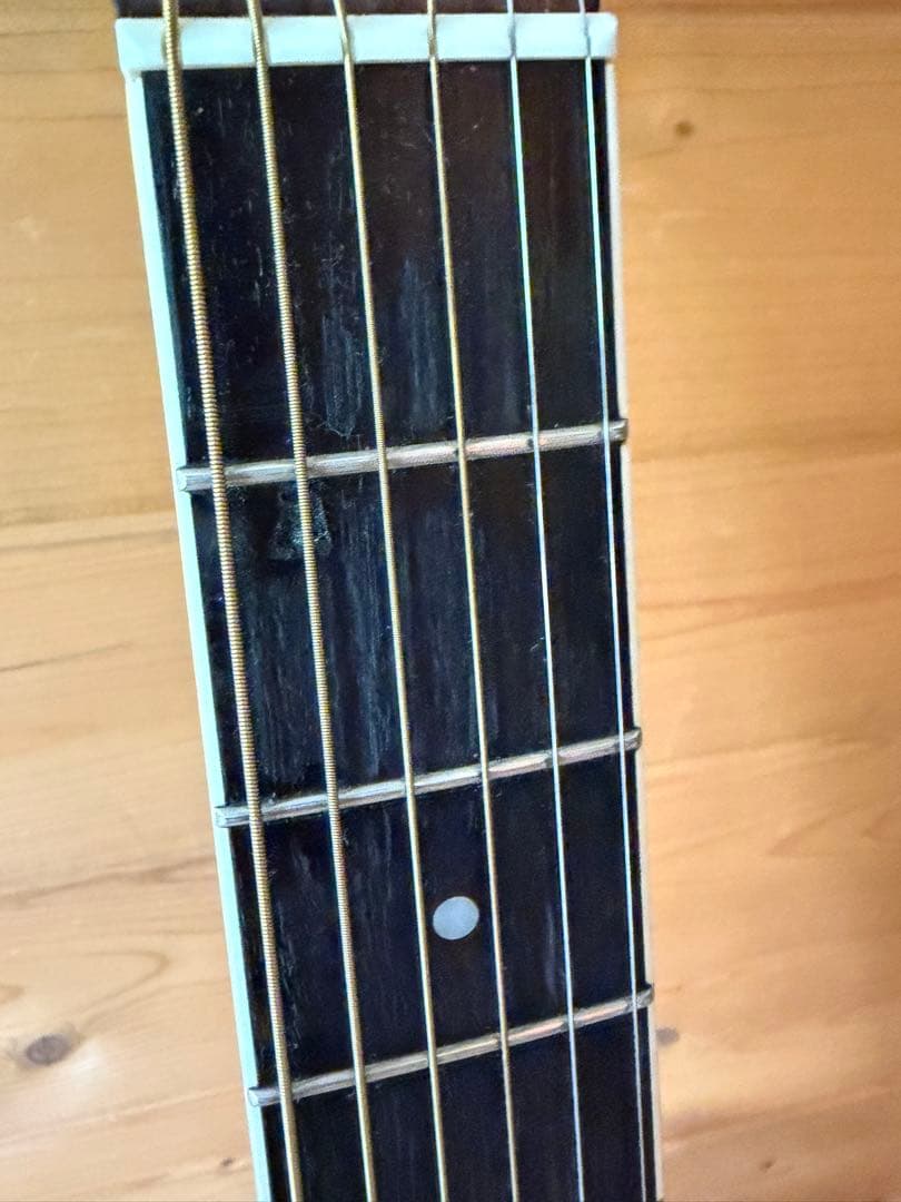 Yamaha Acoustic Guitar Fg200D
