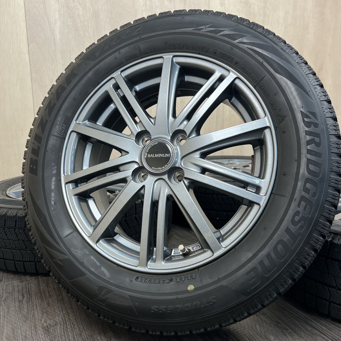 Bridgestone 15 Inches 185/65R15 #113S40426