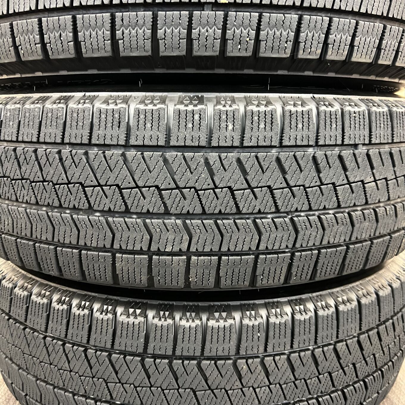 Bridgestone 15 Inches 185/65R15 #113S40426