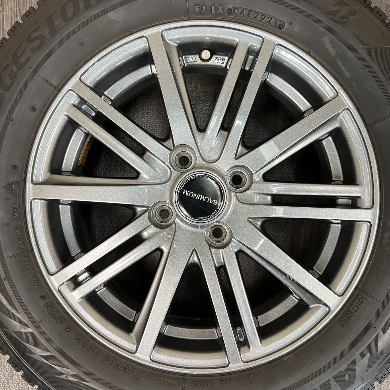 Bridgestone 15 Inches 185/65R15 #113S40426