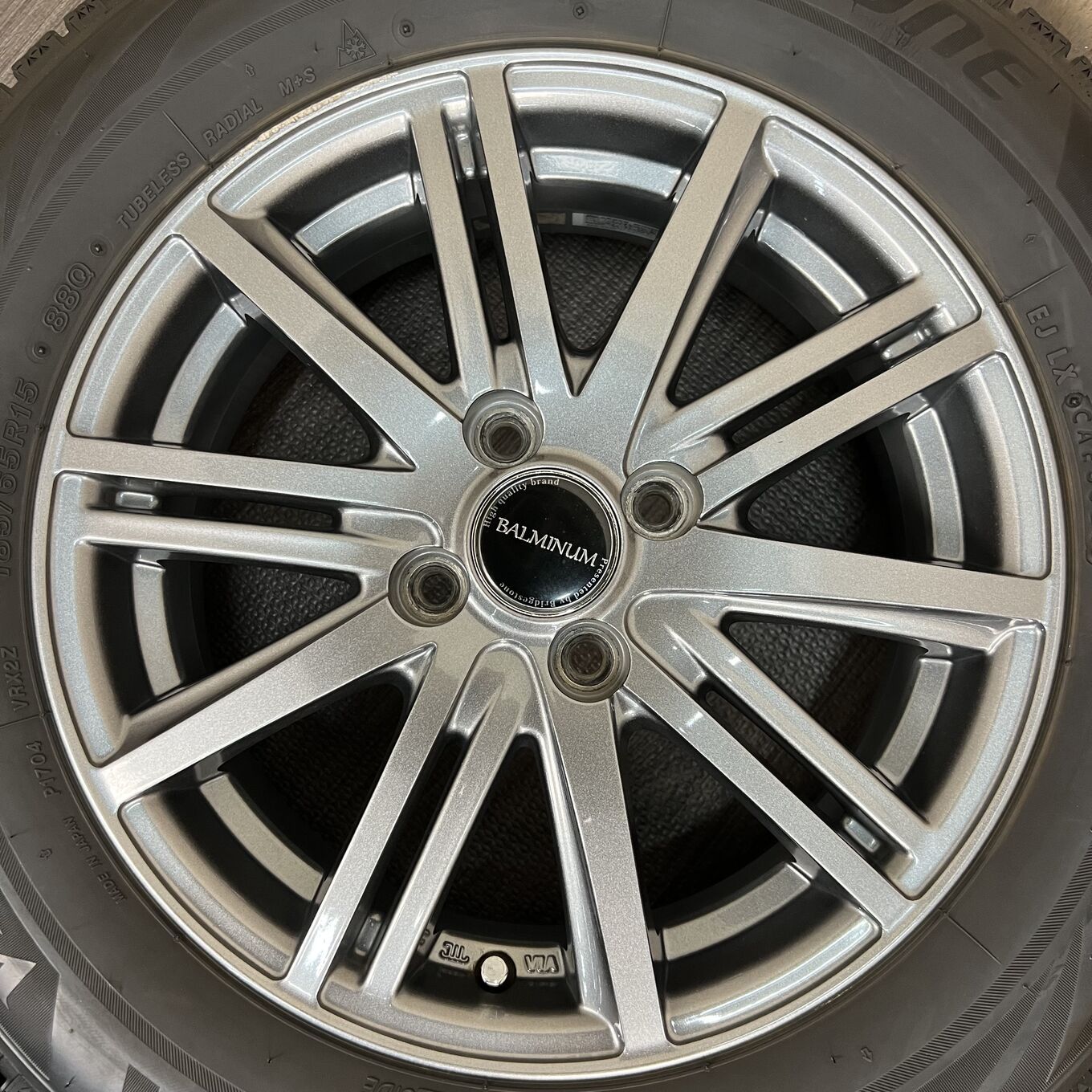 Bridgestone 15 Inches 185/65R15 #113S40426