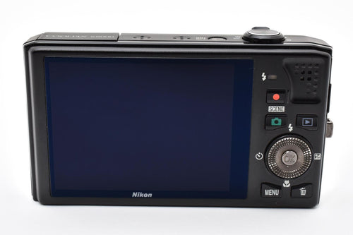 Nikon Compact Digital Camera Coolpix S8000 /3017 Ok